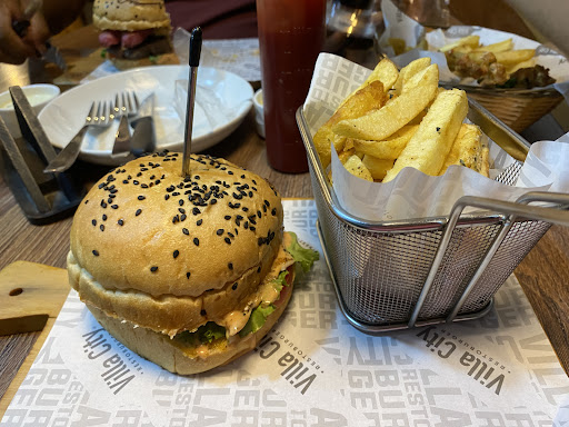 Villa City Resto Burger