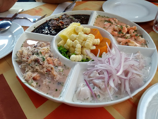 Los Esteros De Tumbes