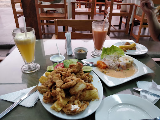 Restaurante Chicharronería Sarita