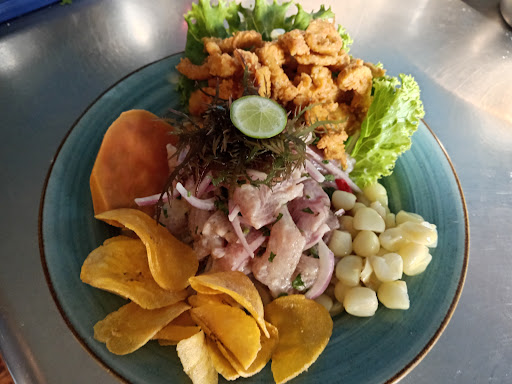 Las Dos Conchas - Barra Cevichera