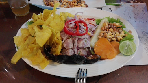 Cevicheria Nocturna El Globo