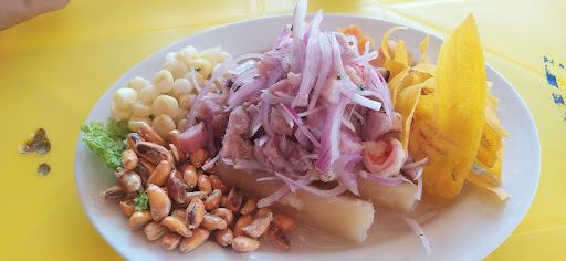 La cabaña, las orillas del mar (restaurante de Pepe)