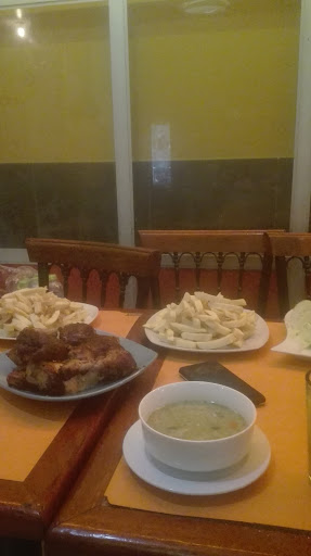 CHIFA EL TOCACHINO.